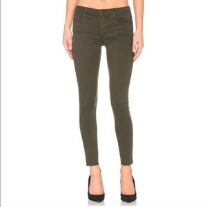 BCBGMaxAzria Distressed Cropped Ankle Jeans 26